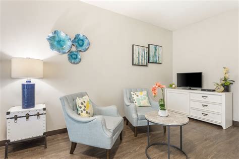 The Plaza at Edgemere | Assisted Living & Memory Care | Dallas, TX ...