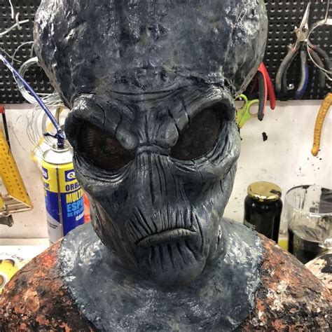 Alien Mask Full 的图像结果