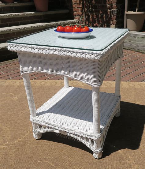 White Vineyard Wicker End Table with Glass Top - Walmart.com