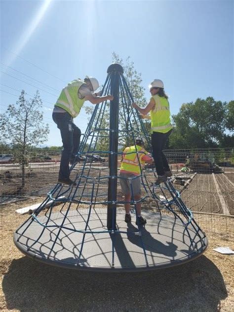 Hall-Irwin Construction Office Photos