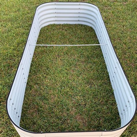 Why Is It Crucial For The Raised Garden Bed Plants To Have Proper ...