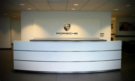 Michael Stead Porsche | LCA Architects