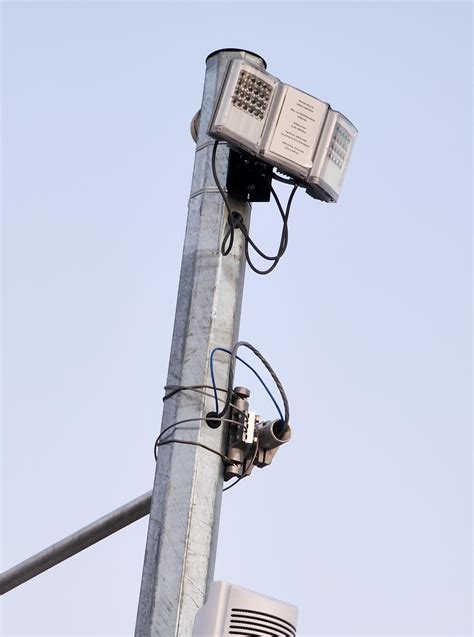 Is the city using new red light / speeding cameras? : r/Winnipeg