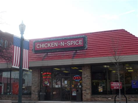 Smokin' Chokin' and Chowing with the King: Chicken-N-Spice
