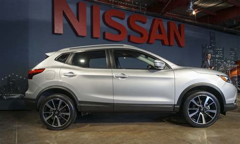 2017 Detroit Auto Show: Nissan Rogue Sport - » AutoNXT