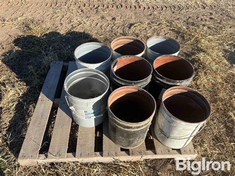 5 Gallon Steel Buckets | Agriculture | BigIron