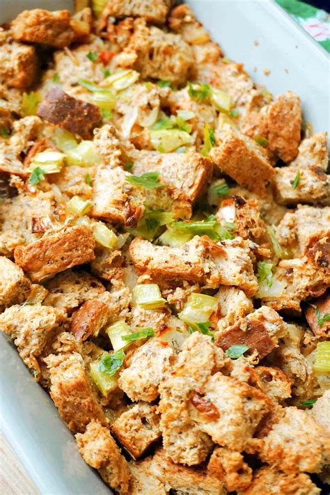 Old-Fashioned Bread Stuffing Recipe - My Gorgeous Recipes