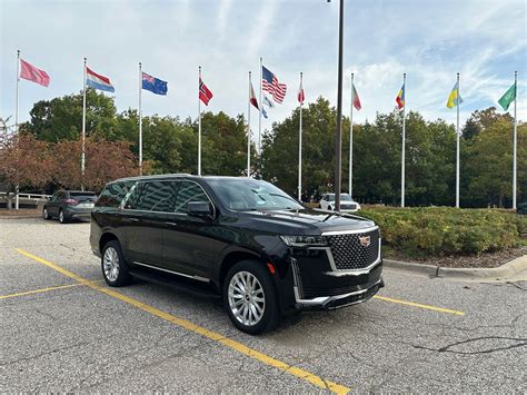 Detroit Airport (DTW) to Wooster, OH Car Service | Transfers