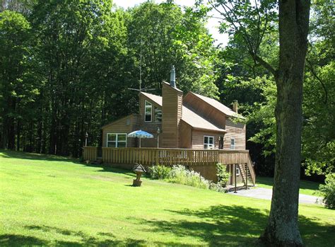 Hillside Campgrounds - New Milford, PA | AllCampsAndParks