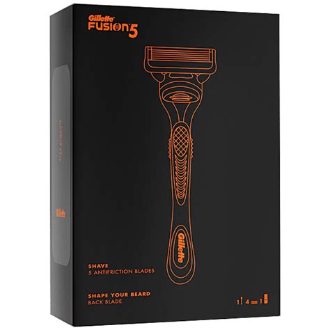 Buy Gillette Fusion5 Premium Gift Set for Men - With 1 Manual Handle, 4 ...
