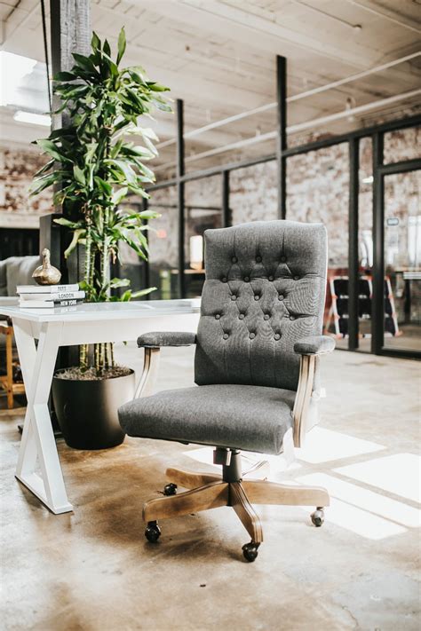 Services - Brooks Furniture