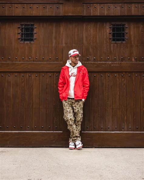 Men's Camo Pants Outfits | The Guide to Wearing Camo Well