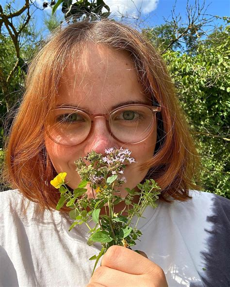 Emma Clarke (@biology.emma) • Instagram photos and videos