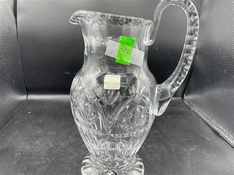 Lot - fifth avenue crystal pitcher