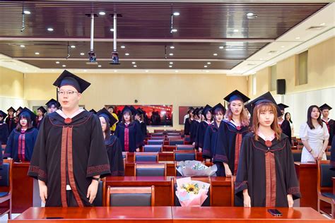 玩转大数据：北京外国语大学的特殊毕业礼 - 互联网开发与运营 - 米芽