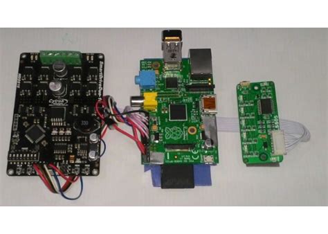 Image result for Raspberry Pi 3B Line Following Robot