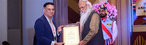 The Sacred Cow : SANTANA BABU: Amazon.in: Books