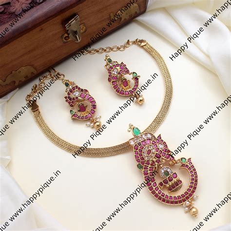 Real Kemp AD Ganesha with Shiva Linga Pendant Necklace Set – Happy Pique