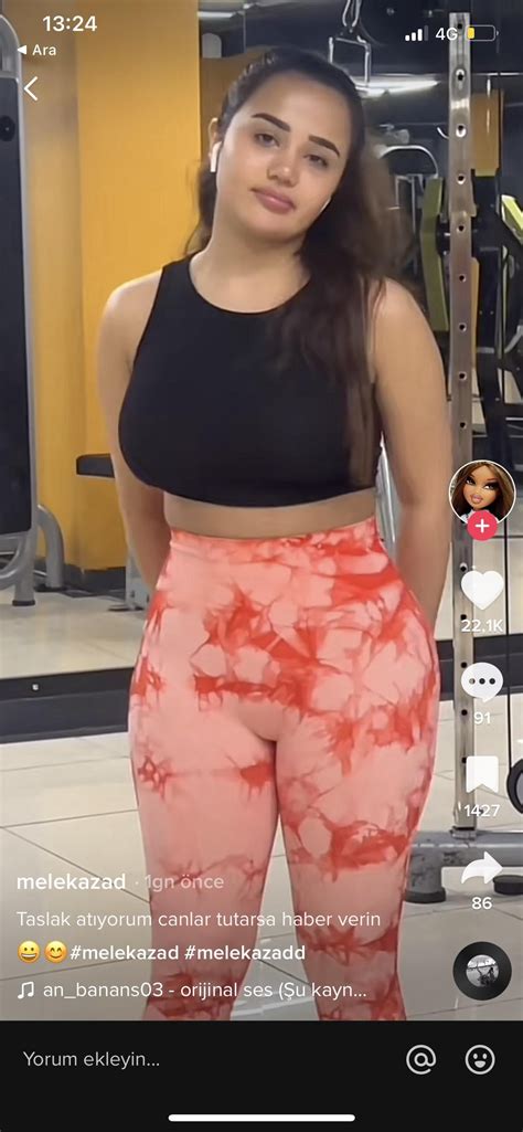 Melek Azad Nude : u/Better_Seaweed_5975