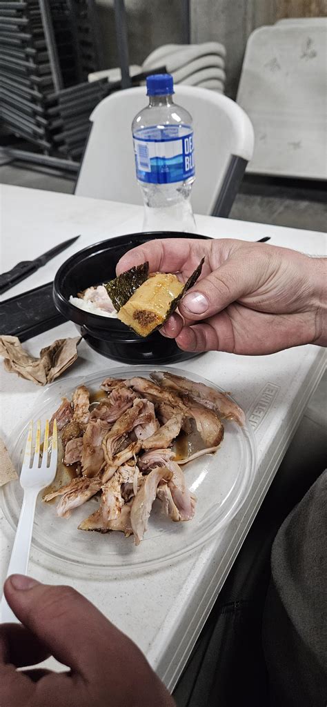 Hormel canned tamales, sushi edition (wrapped in dried seaweed) : r ...