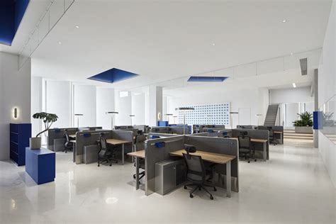 办公室装修-小型办公室设计案例效果图_