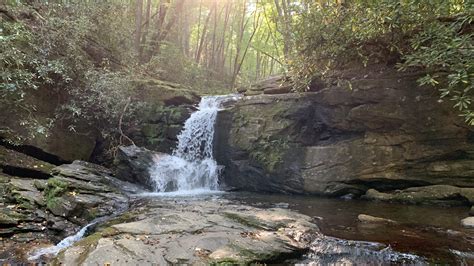 Raven Cliff Falls Trail in Georgia in early September : r/hiking