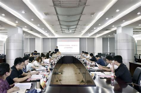 我校召开第二批挂职兼职干部教师座谈会-宁夏大学新闻网