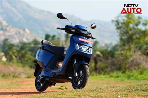 Hero Vida VX2 Review; Easy And Affordable Electric Scooter