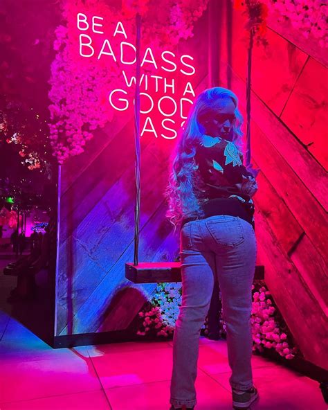 Hot Kiera Hogan Ass Photos - PWPIX.net