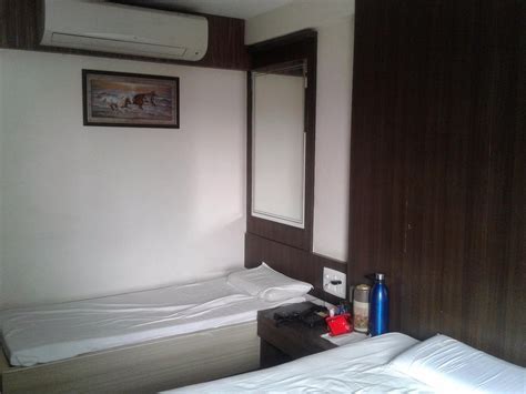 HOTEL ASIAN INN (Nagpur) - Hotel Reviews, Photos, Rate Comparison ...
