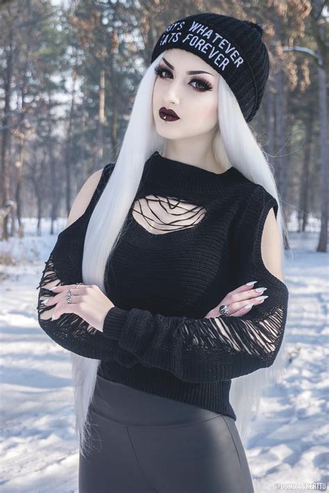 Obsidian Kerttu. Emo Girls, Goth Beauty, Dark Beauty, Dark Fashion ...