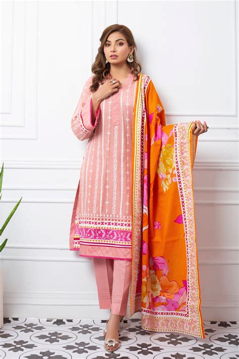 Erum Misha Printed Lawn Collection Vol-8 – EMV8-3B – YourLibaas