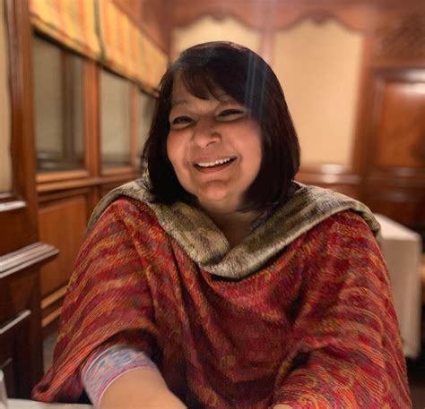 Anjana Dutt's memoir: Breaking the mold | t2ONLINE