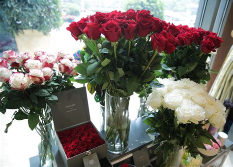 让人驻足的花店，都有哪些浪漫设计？