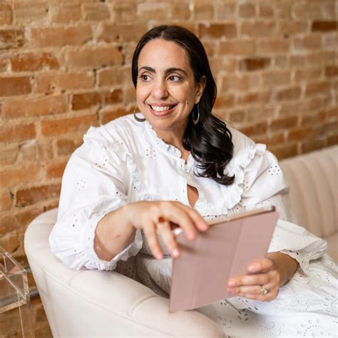 How to Make Gradient in Canva 的图像结果