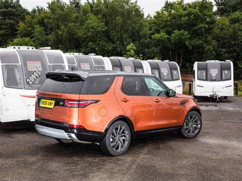 Land Rover Discovery 5 - Practical Caravan