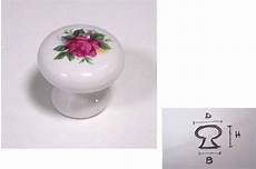 pomelli in ceramica per mobili pomello per mobile in ceramica con rosa mital 060 pomelli in ceramica per mobili pomello per mobile in ceramica con rosa mital 060