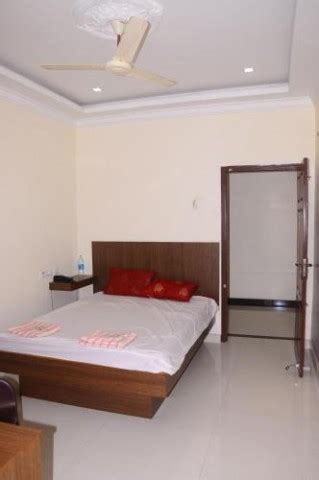 Natar Residency Tiruchendur