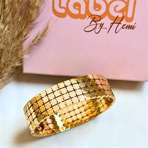 Gleam Gold kada – Label By Hemi