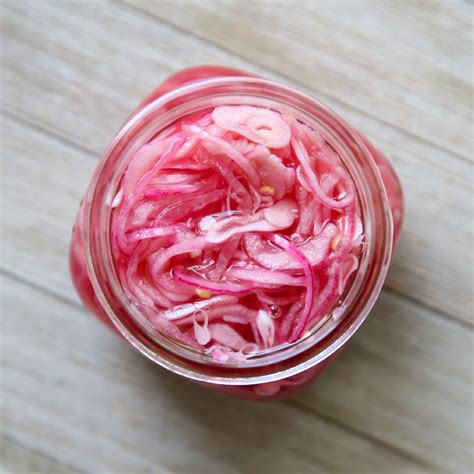 Quick and Easy Pickled Onion Recipe