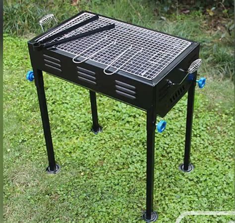 Terrace Garden Picnic Barbecue with Skewers & Wooden Handle — DeoDap