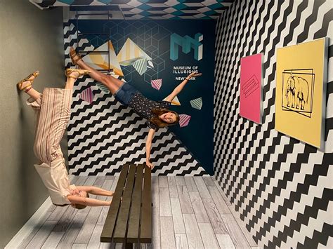 The Museum of Illusions — Kid Meets City