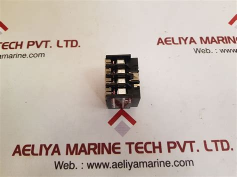 Mitsubishi electric ua-ax 422 auxiliary contact block – Aeliya Marine