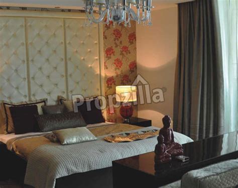 DLF The Magnolias in Phase 5, Sector 42, Golf Course Road, Gurgaon