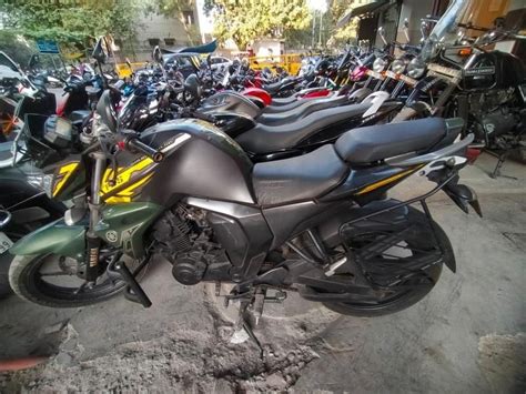 Used Yamaha FZs 150cc 2015 Model (PID-1421563102) Bike for Sale in Delhi