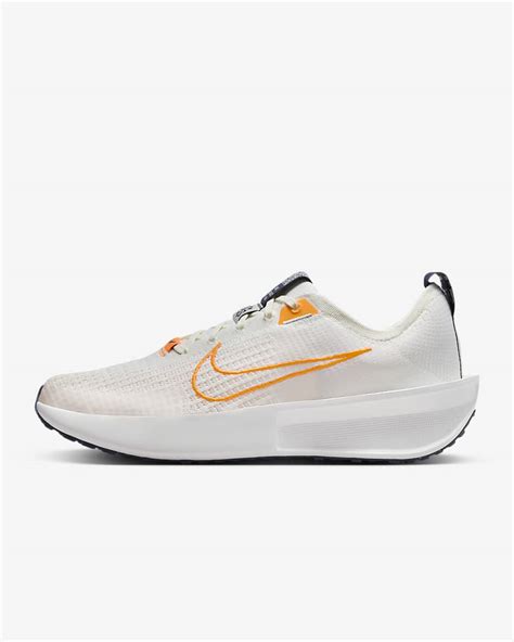 Nike Interact Run Men's Road Running Shoes. Nike IN