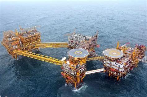 India Pushes Offshore Oil Drive With Rs 180 Billion Mission