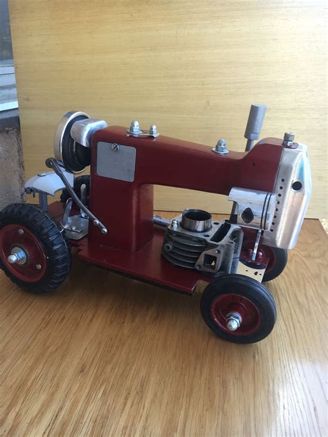 Sewing Machine Tractor 的图像结果