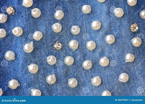Jeans And Pearls