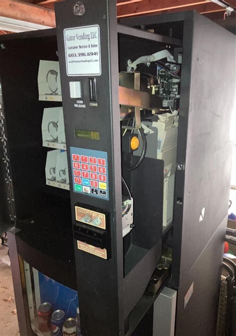 Seaga Vending Machine Snack Soda Combo RC-800 | Ubuy India